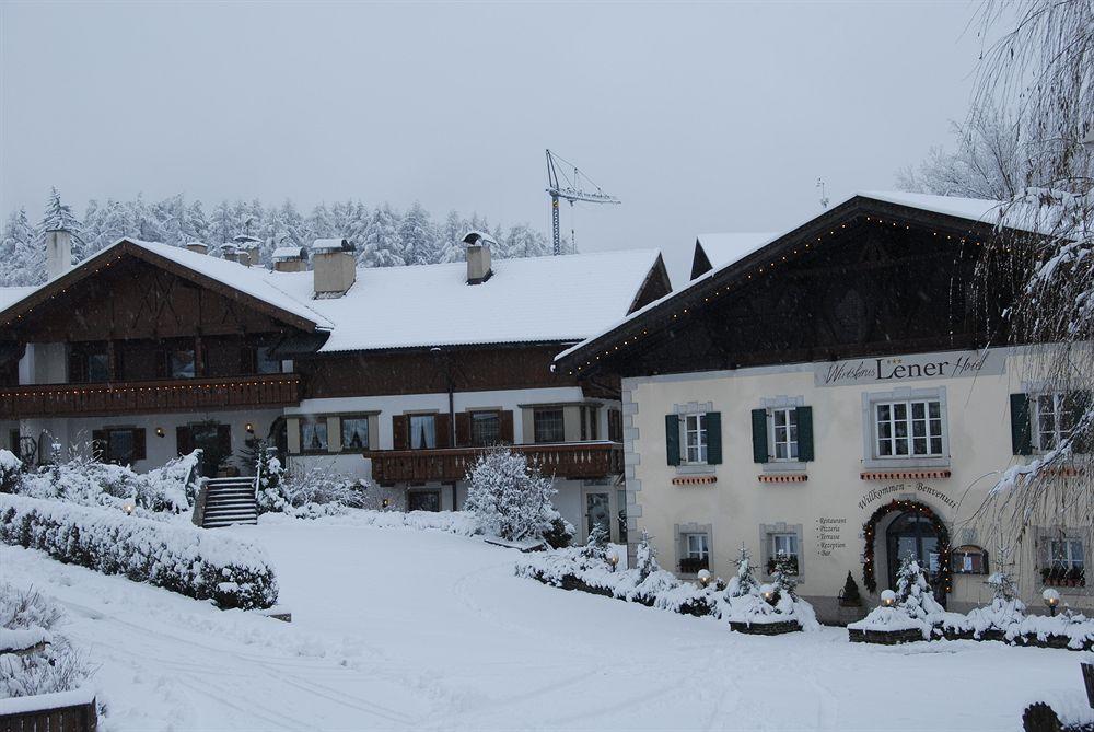 Lener Wirtshaus & Hotel カンポ・ディ・トレンス エクステリア 写真